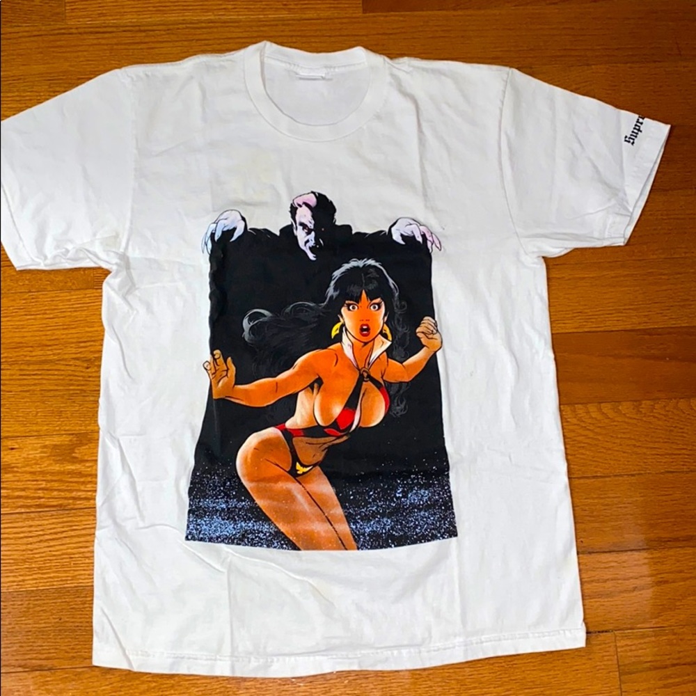 Rare supreme tee